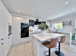 Photo 10- click for photo gallery